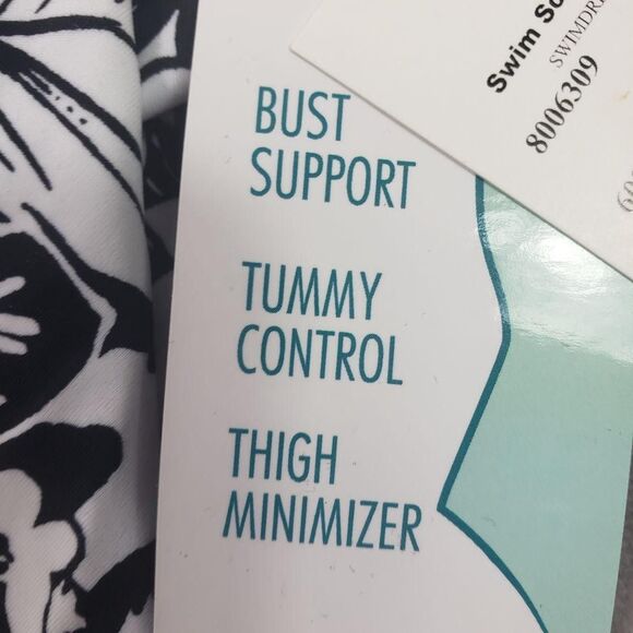 Swim Solutions Swimdress Womens 18W Black White Floral One Piece Tummy Control - Picture 13 of 16